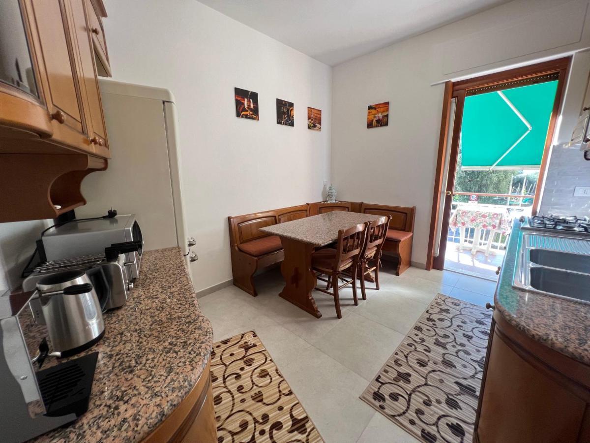 Treehouse Sorrento Apartment Eksteriør billede